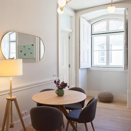 Flh Praca Rossio Bright Daire Lisboa