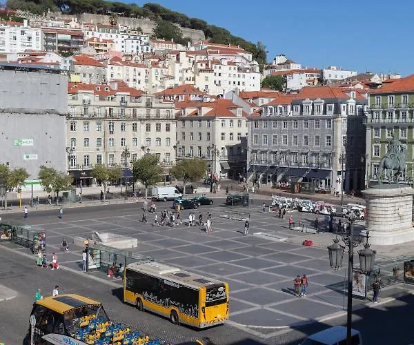 Flh Praca Rossio Bright * 리스본